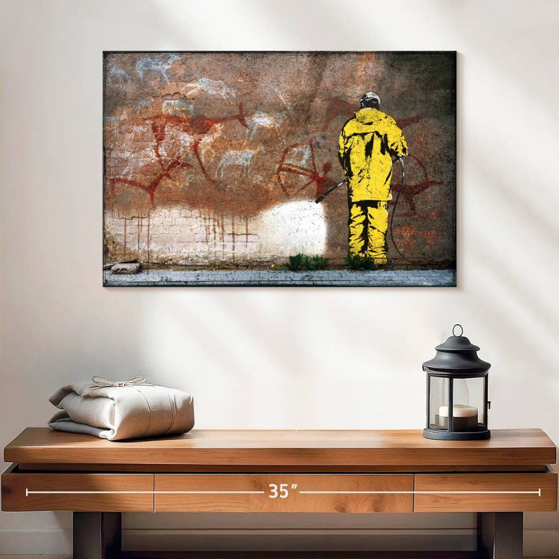 Leisha Street Cleaner, 16" H x 24" W