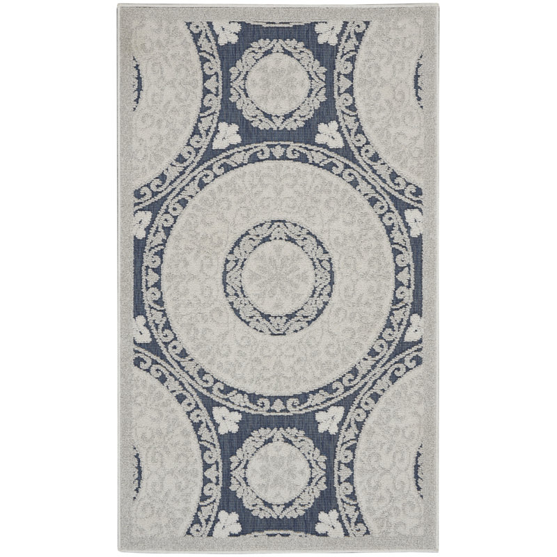 Gunnin Indoor / Outdoor Rug, Rectangle 2'2" x 3'9"