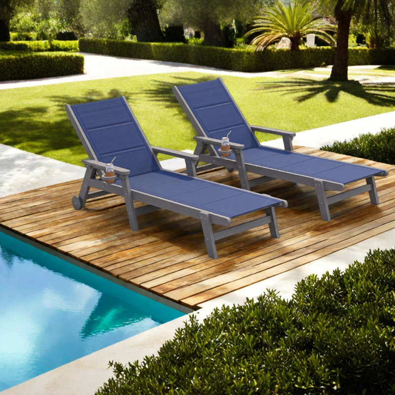 Ensemble de 2 chaises longues réglables pour patio, PEHD bleu marine moderne, piscine