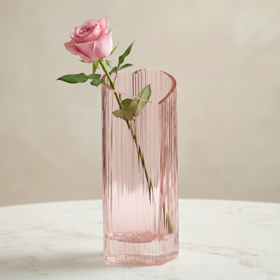  Vase Elara