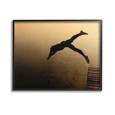 «Diving Off Dock Silhouette», art de la giclée encadrée par Lil 'Rue