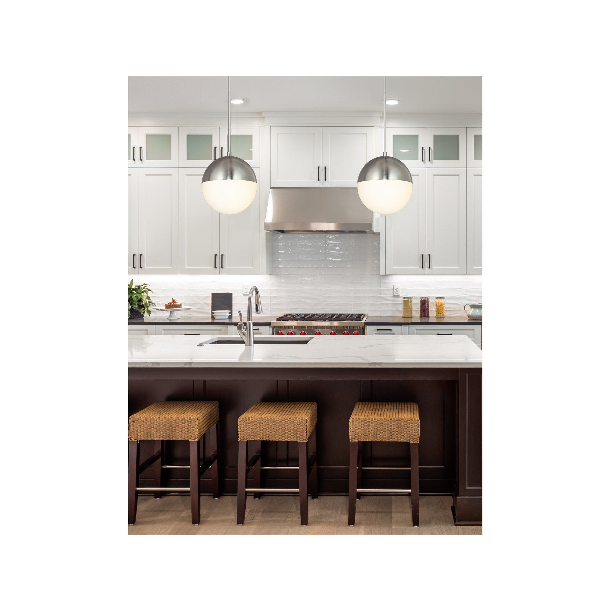 Yvette Single Light Glass Pendant, 10" H x 10" W x 10" D, Nickel