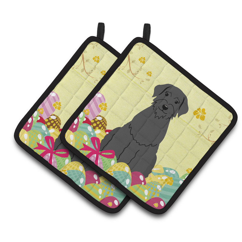 Cuisinier poignée de schnauzer géant pour œufs de pâques caroline