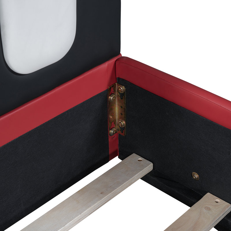 Lit voiture de course en cuir rouge avec structure et rails en bois massif, Rouge