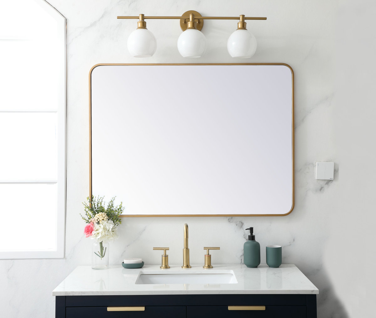 Sabine Accent Mirror, Brass, 40" x 30"