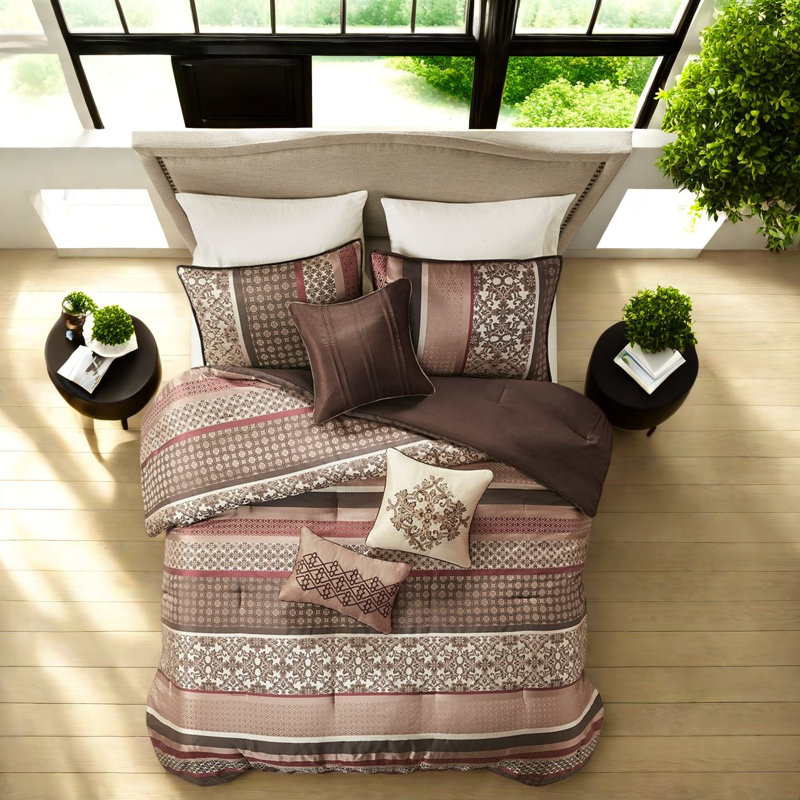 Luxury 7 Piece Bedding Sets, Polyester King Jacquard For Modern Home