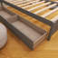 Lit plateforme simple en bois avec deux tiroirs et tête de lit-1482638535