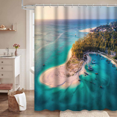 Pêche, océan tropical, Zanzibar, Afrique, coucher de soleil, plage, beau bateau bleu avec 12 crochets