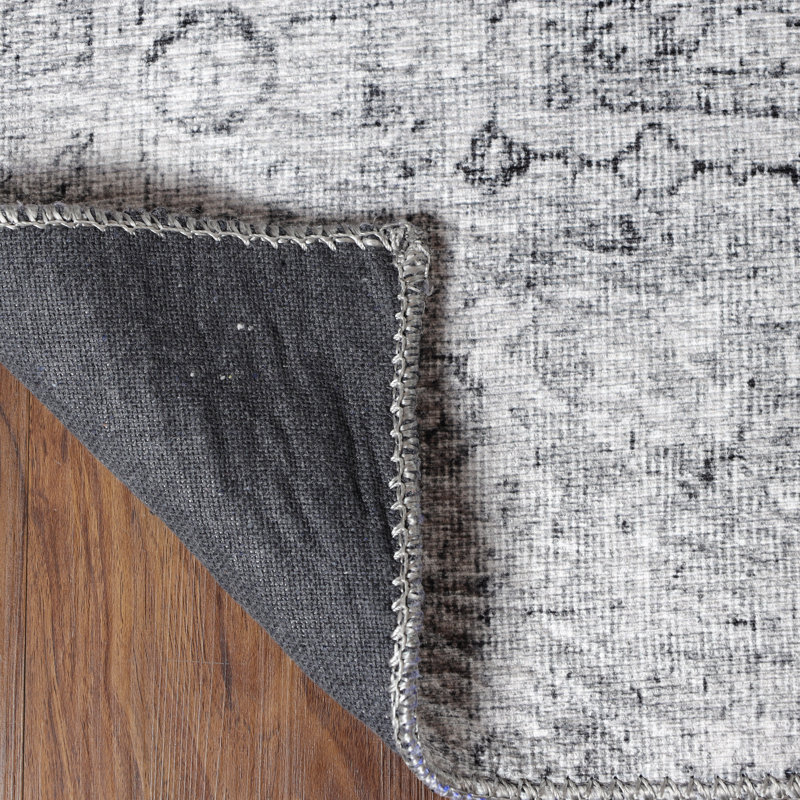 Tapis d'intérieur en polyester Huda avec envers en toile de coton, Rectangle de 5 pi 7 po x 7 pi 6 po, Gris anthracite
