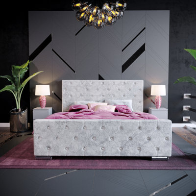 Kali Upholstered Bed