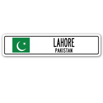 Plaque de rue en aluminium à Lahore, drapeau du Pakistan