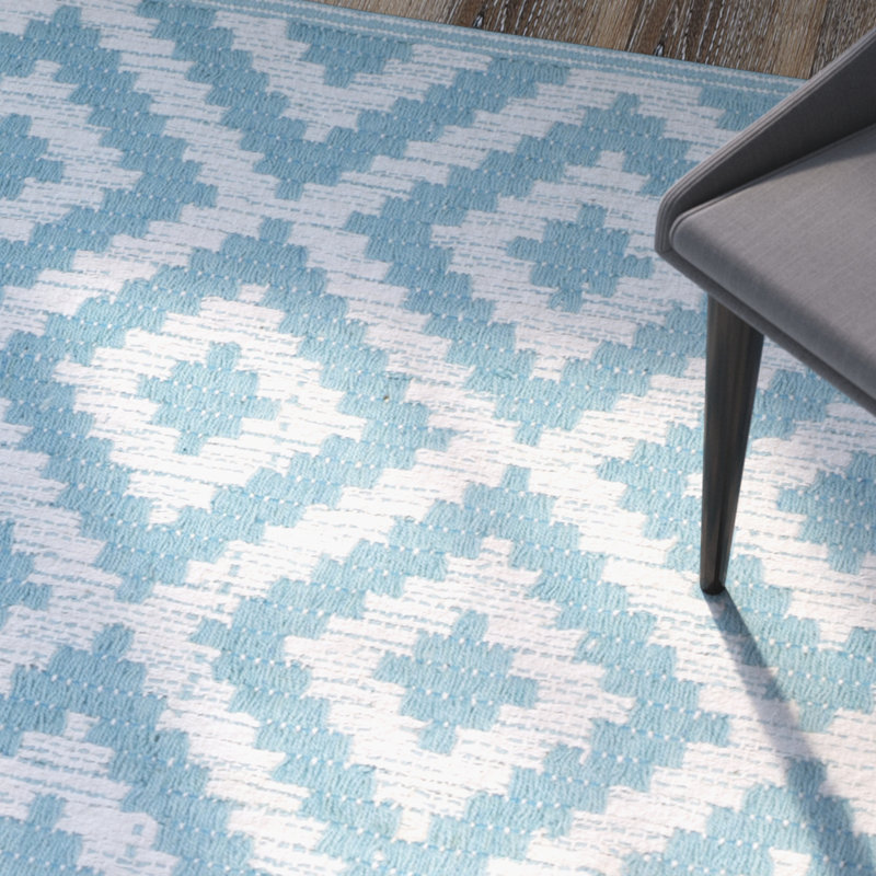 Tapis bleu ciel/ivoire en coton fait main à tissage plat geometric Harlow, Rectangle 8 pi x 10 pi
