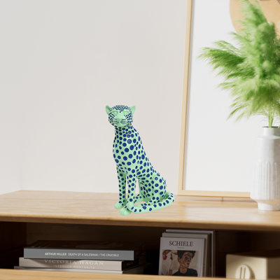 Home Decor Sculptures, Modern Sculptures And Statue Ornaments, Suitable For Living Rooms, Bedrooms, Tables, And Bookshelves, Resin Leopard Art Decorative Sculpture With A Stylish Polka Dot Art Design.