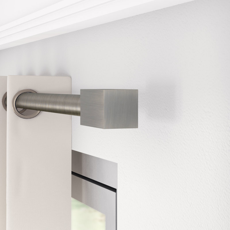 Tringle à rideaux simple ajustable 0,75 po Brookmount, Étain, 1.5" H x 84" lx 1" d