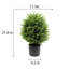 arbre en forme de cèdre artificiel