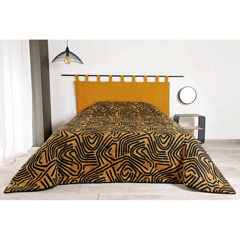 Ivy Bronx Abrish Bedspread with Pillow Shams