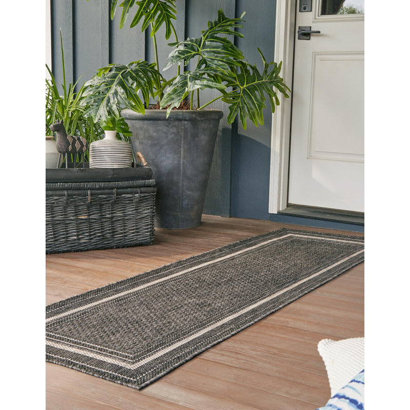 Tapis intérieur / extérieur Sevinc, Tapis de couloir 2 pi x 8 pi, Black
