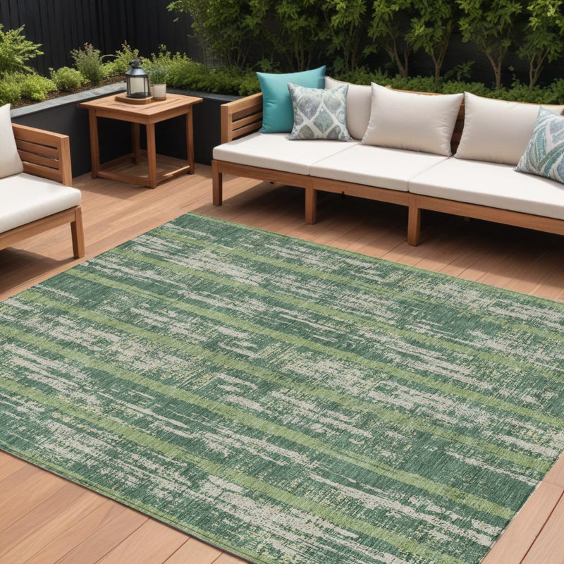 Tapis extérieur lavable rayé vert et ivoire 10 pi x 14 pi