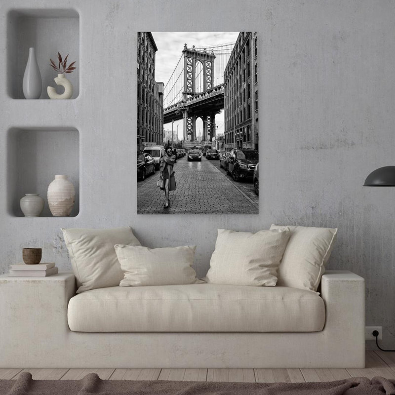Art contemporain, architecture contemporaine, art urbain, H 36 po x l 24 po