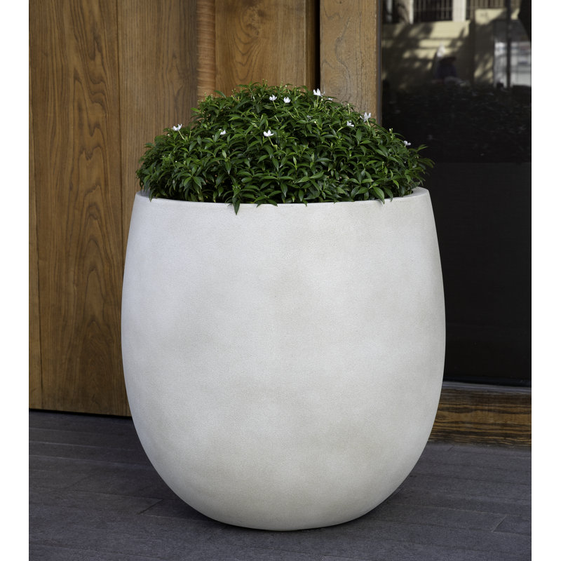 Guilford Planter, 16.75" H x 16.75" W x 16.75" D, Onyx Black Lite