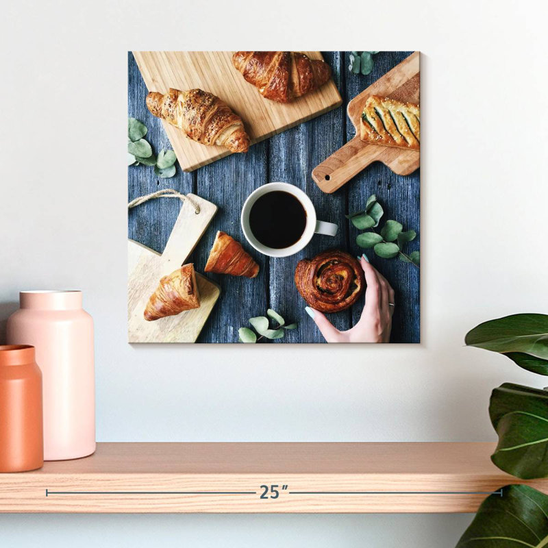 Café Yarlin, H 16 po x l 16 po