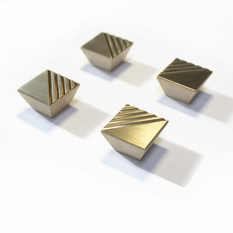 Pyramid Square Knob, Polished Brass