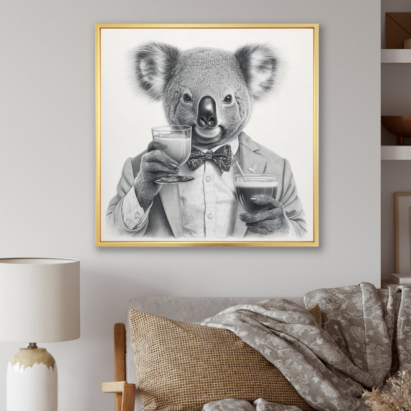 Koala ayant une boisson sur toile, Cadre flottant doré, H 24 po x l 24 po x P 1 po