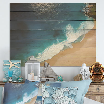 Vue aérienne de la plage côtière II - plage sur bois