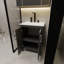 Meuble-lavabo de salle de bain avec lavabo