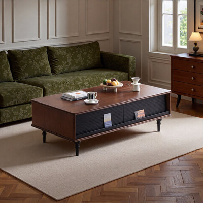 Table basse de style rétro minimaliste français