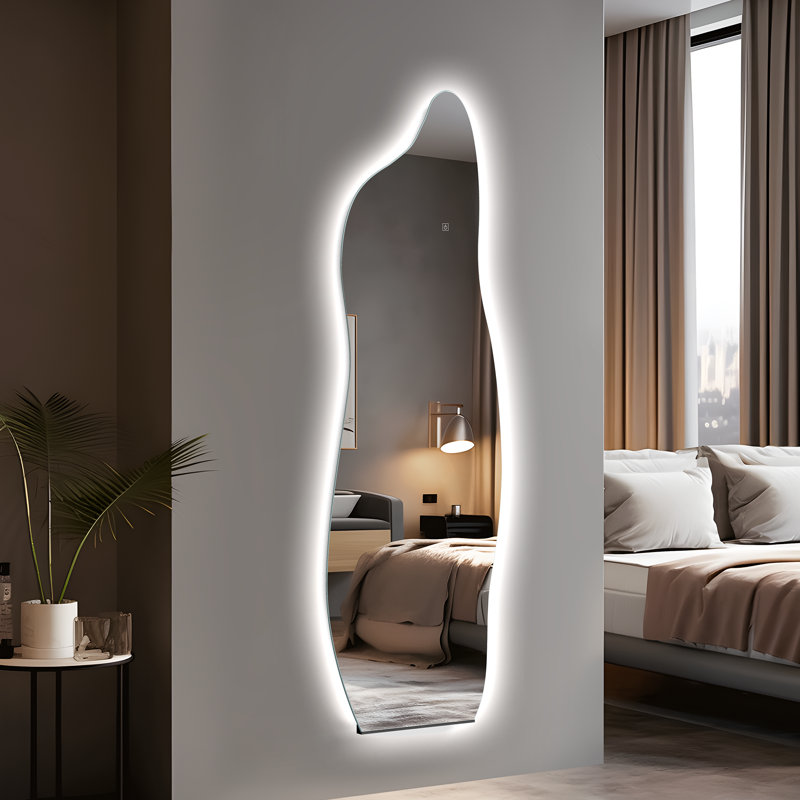 Miroir mural asymétrique à DEL pleine longueur avec lumière extérieure, 55 po x 16 po