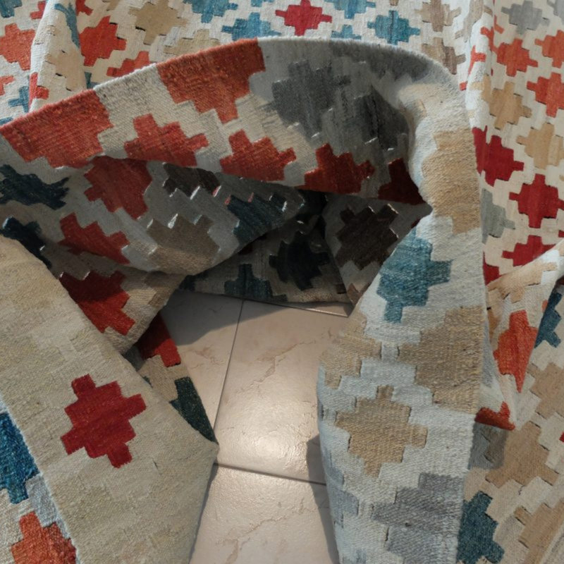 Hodgkins Geometric Hand Woven 210cm X 300cm Area Rug