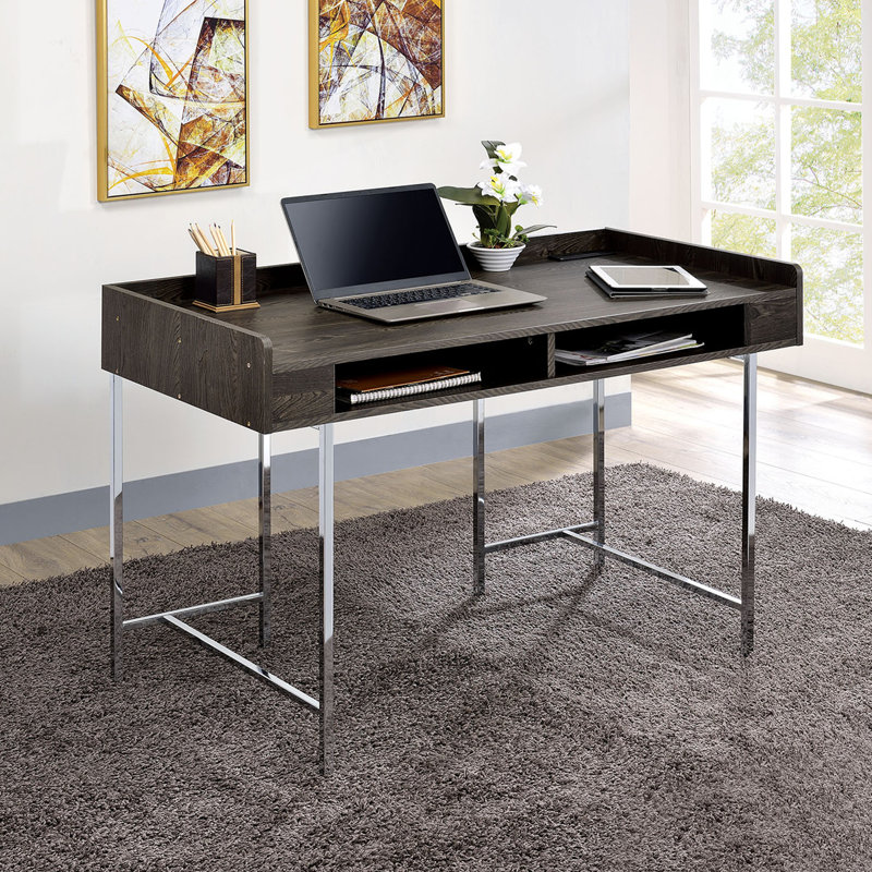 Bureau d'ordinateur moderne avec support USB offrant un espace de rangement