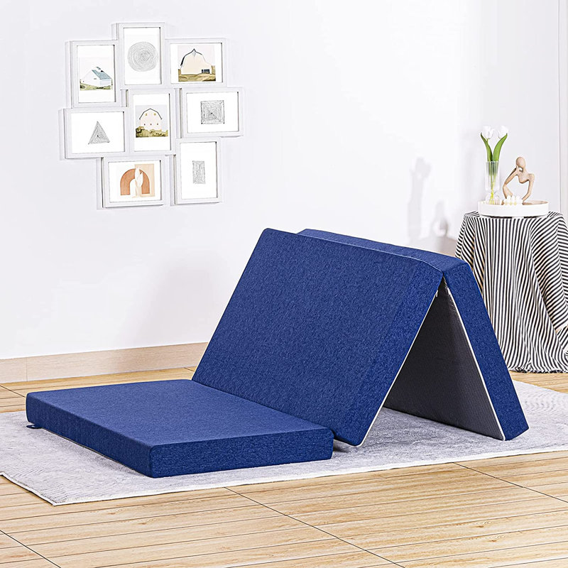 Capps Medium Gel Memory Foam Mattress, Queen