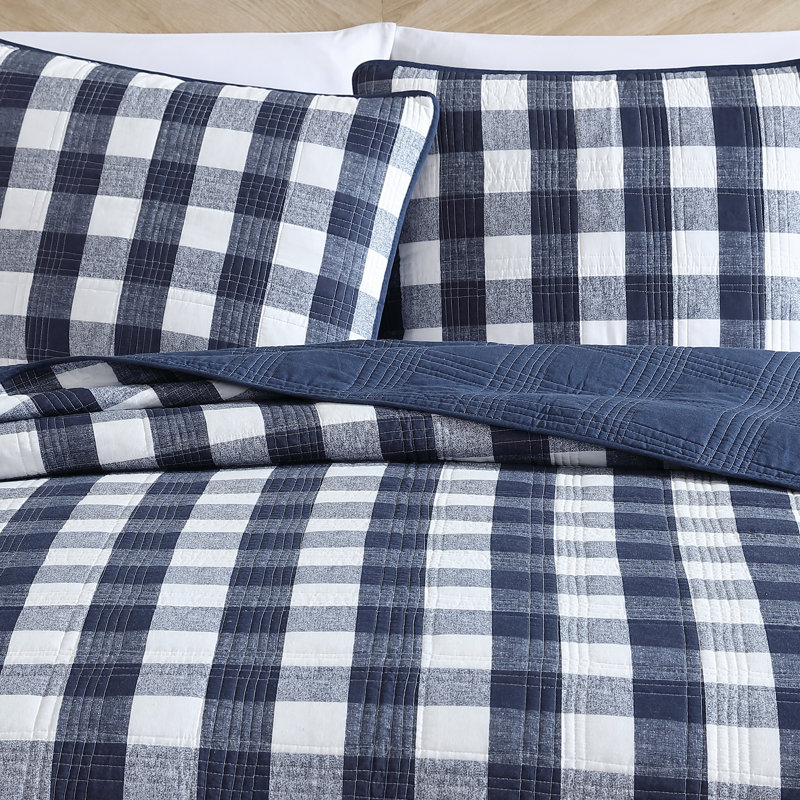 Twin White and Indigo Cotton Reversible Plaid Quilt Set