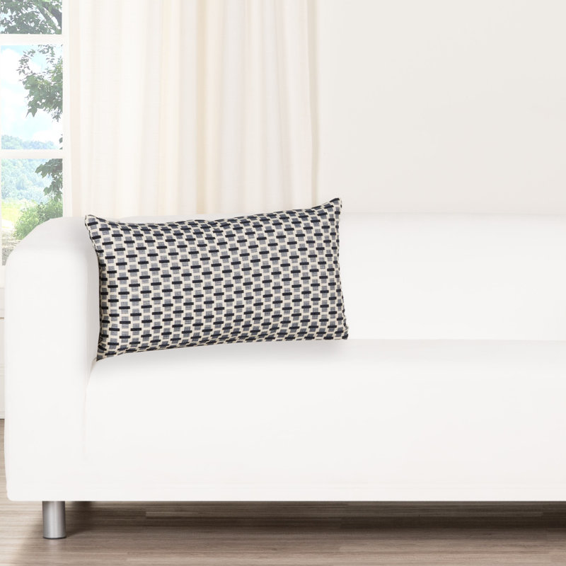 Oreiller en plumes Skywalk, Indigo géométrique 2, Polyester, Rectangle H 14 po x l 36 po
