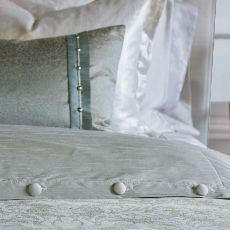 Alaia Lumbar Pillow Cover & Insert