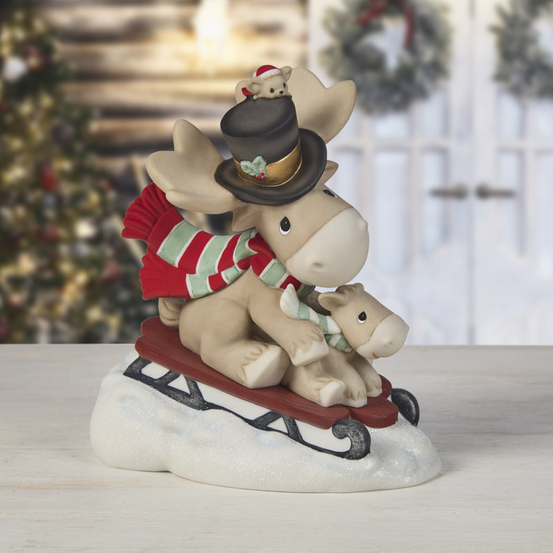 Figurine Precious Moments dans la neige avec Christmoose