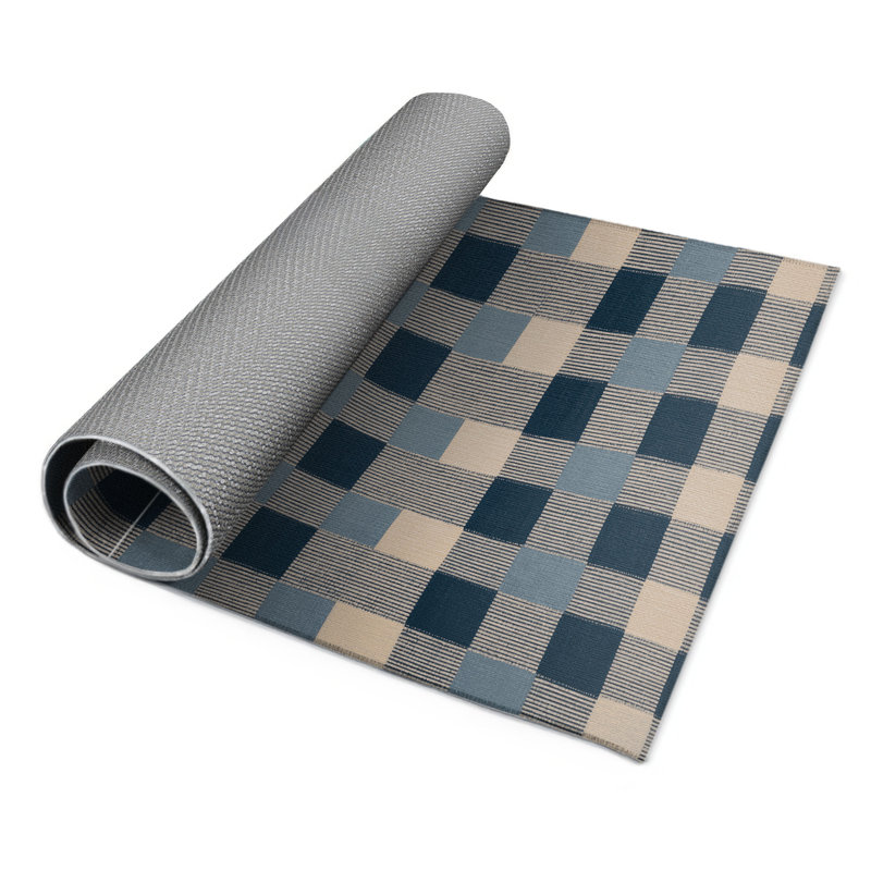 Checkered Gray Indoor and Outdoor Area Rug, Rectangle 5' x 7'