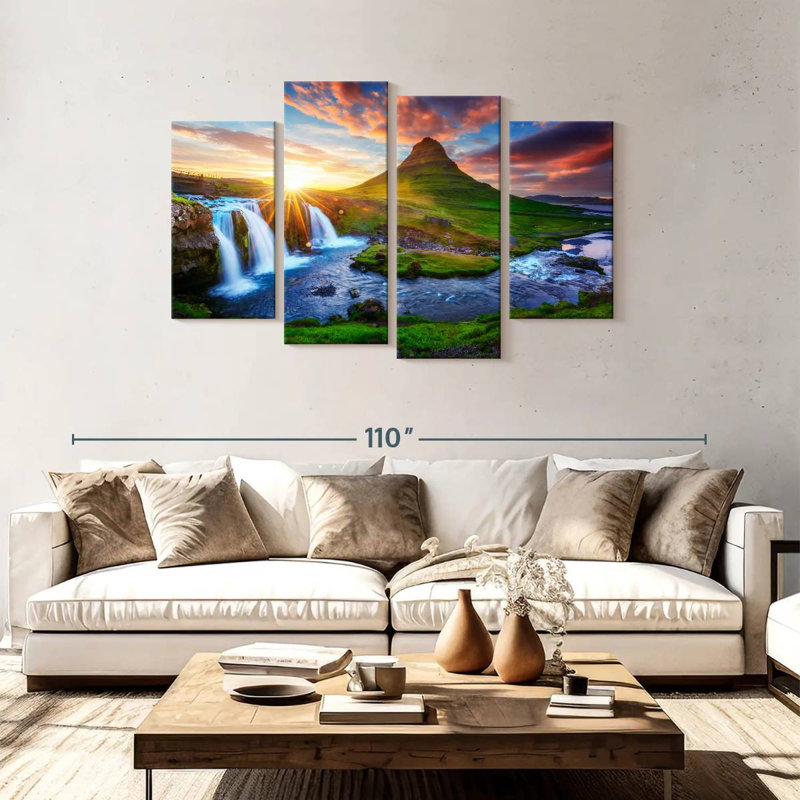 Paysage de cascade Alvord Kirkjufell