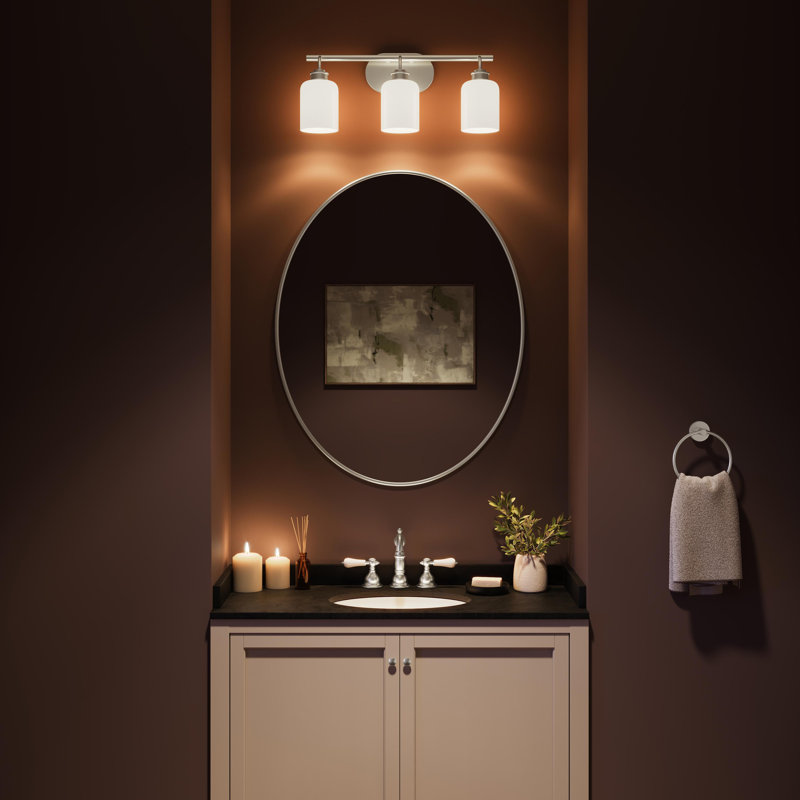 Ensemble de meuble-lavabo à trois lumières Reines avec abat-jour en verre opale, Nickel brossé, 3