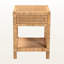Table de chevet 1 tiroir Targaryen en rotin et bois d'acajou, naturel H 24,19 po x l 20,39 po x P 18,25 po