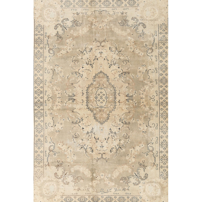 Oriental Indoor Rug, Rectangle 5' x 7'