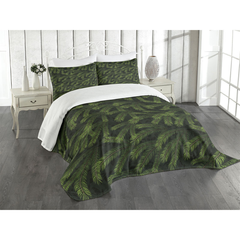 Queen White Quilted Bedspread Set with Green Pine Design