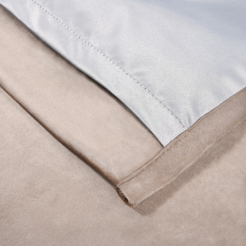 Rideau simple occultant et isolant avec passe-tringle, L 52 po x L 63 po, Taupe