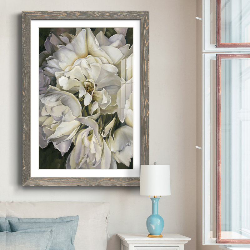 «For the roses» - Impression sur papier encadrée, H 37,5 po x l 27,5 po x P 1,5 po, Cadre en papier gris