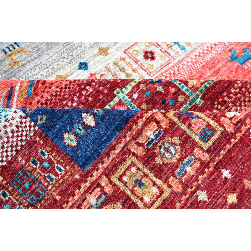 Aryana Wool Southwestern Area Rug