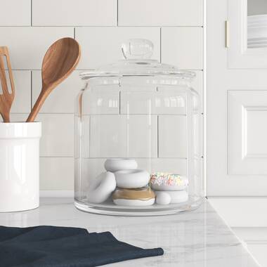 Airtight Cookie Jar - 6W x 8H Matte White Ceramic Cookie Jars for Kitchen  Counter - Large Cookie Jar with Airtight Lids - Farmhouse Cookie Jar