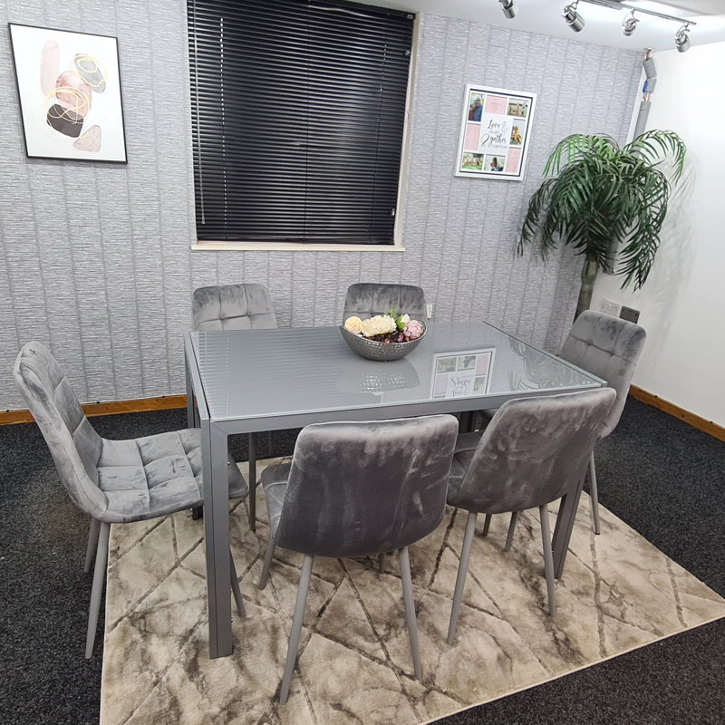Asturias 6 - Person Dining Set