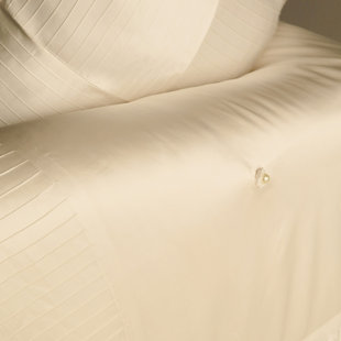 French Pleat Hand Woven Throw Blanket